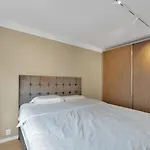 Moderne Sentrumsdrom Med Balkong Апартаменты
