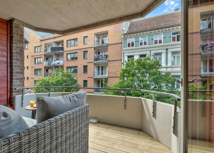 Apartamento Moderne Sentrumsdrom Med Balkong *